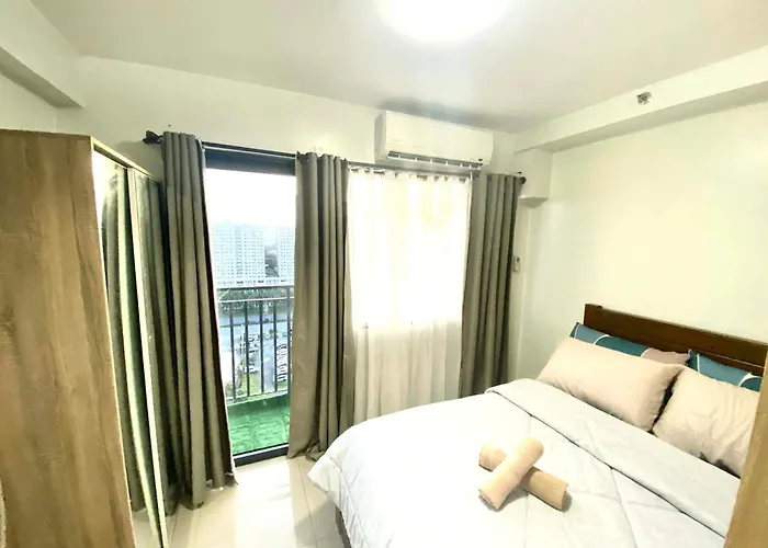 Jay's Staycation At Shore Residences Pasay Aparthotel